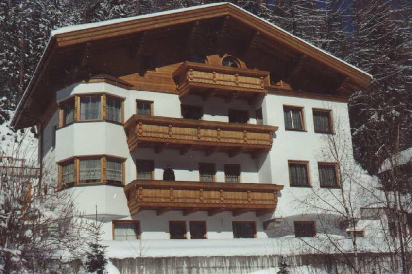 Апартаменты Haus Anton Schranz Санкт-Антон-ам-Арльберг Экстерьер фото